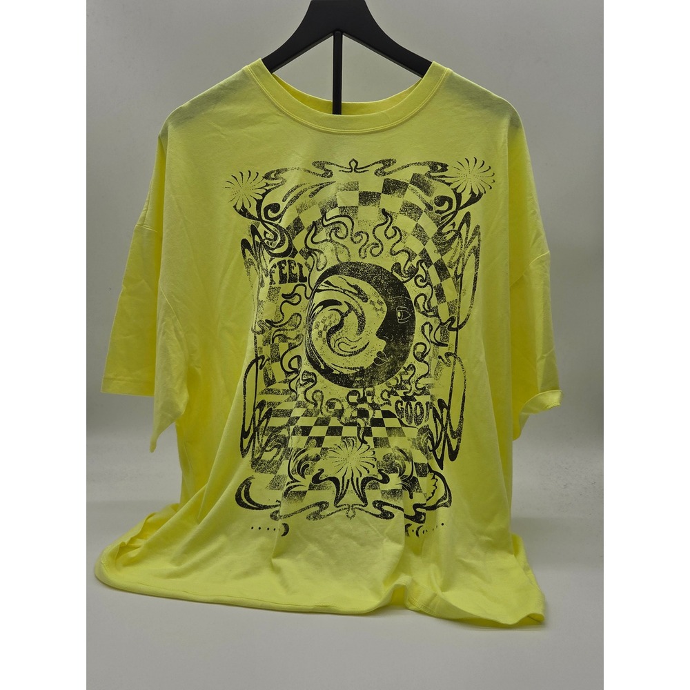 Wild Fable Women's M Neon Yellow Celestial Graphic T-Shirt Cotton Blend 101-446